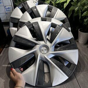 SET (4) 19 INCH HUBCAP COVERS TESLA MODEL 3, Y 2017-2022 OEM SILVER 1044235-00-B